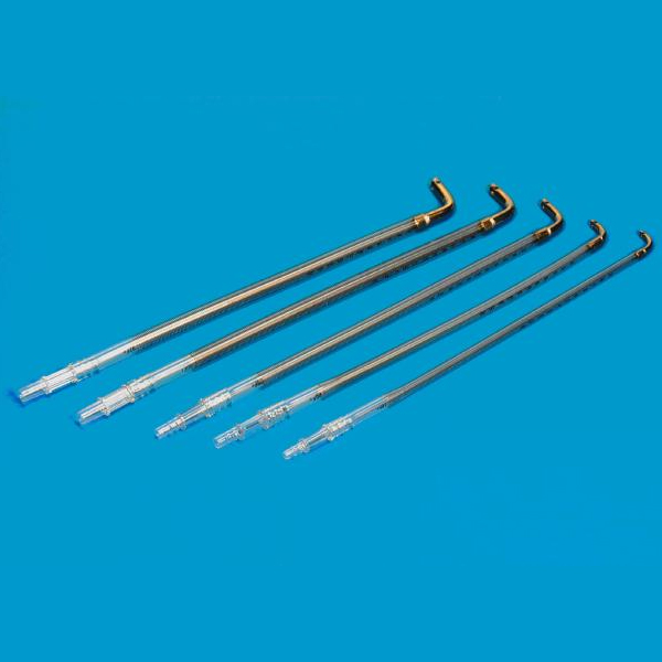 Venous-Cannula-with-Right-Angle-Metal-Tip